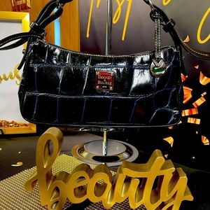 🔥👜🔥DOONEY & BOURKE 🔥👜🔥You see me! 👜❣️👜 Doing what I do!